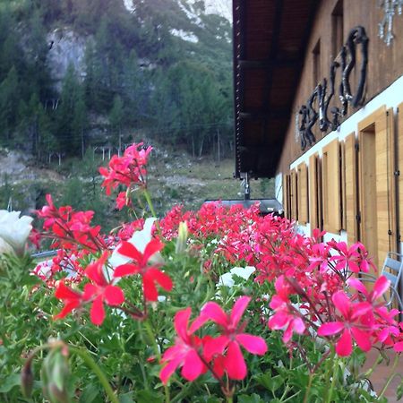 Готель Rifugio Capanna Bill Рокка-П'єторе Екстер'єр фото